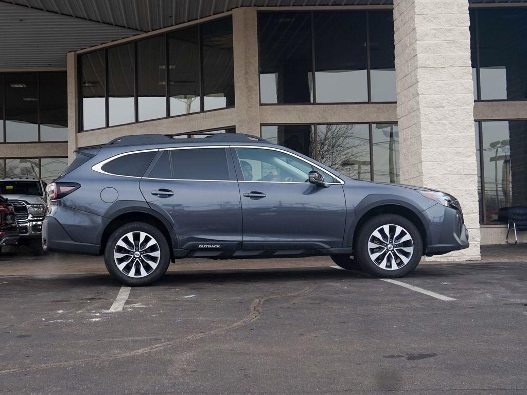 Subaru Outback  2023