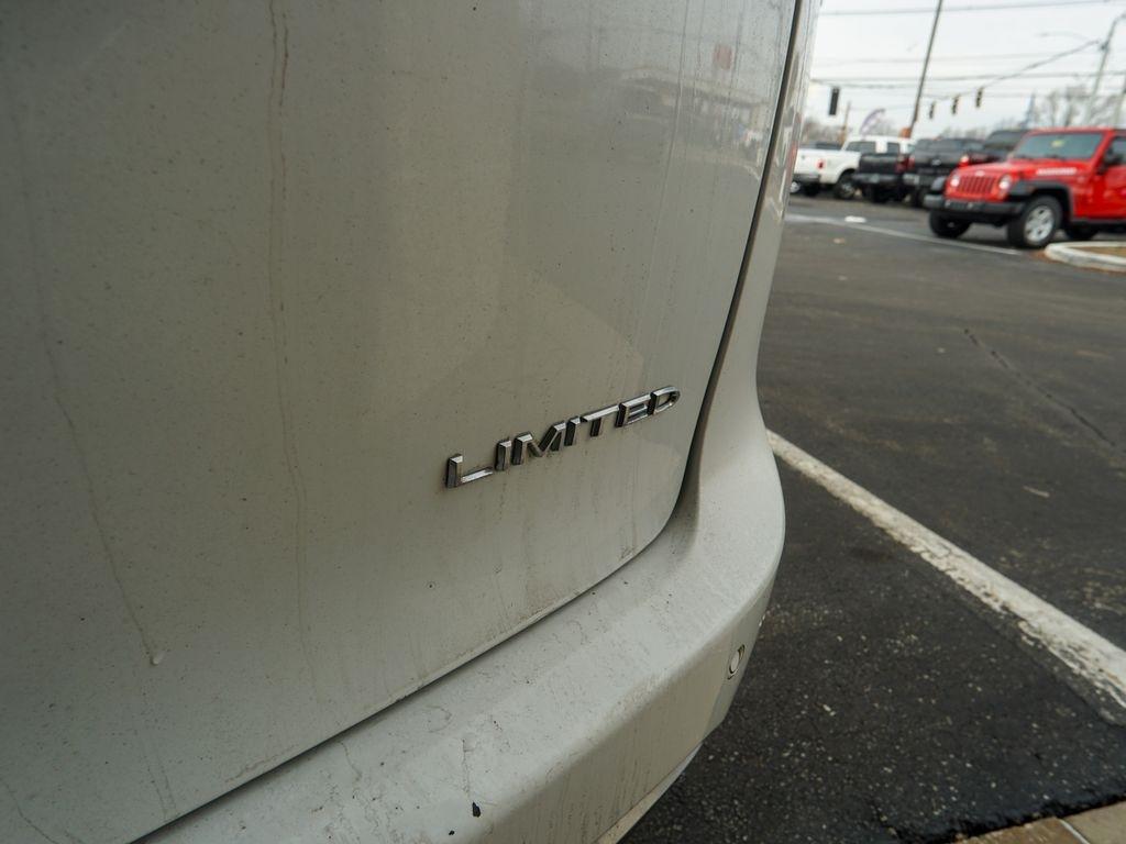 Chrysler Pacifica  2023