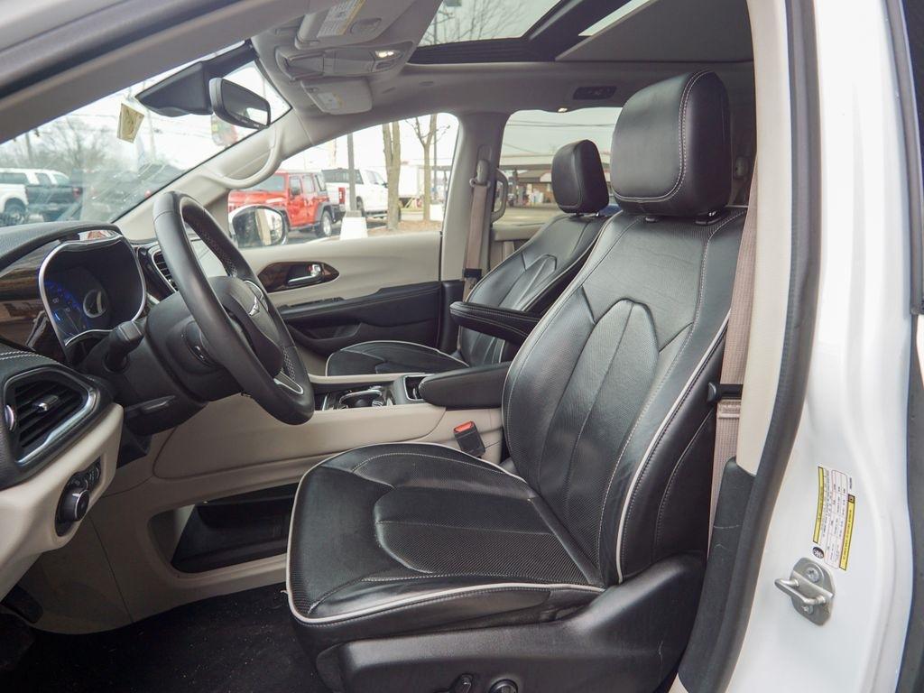 Chrysler Pacifica  2023