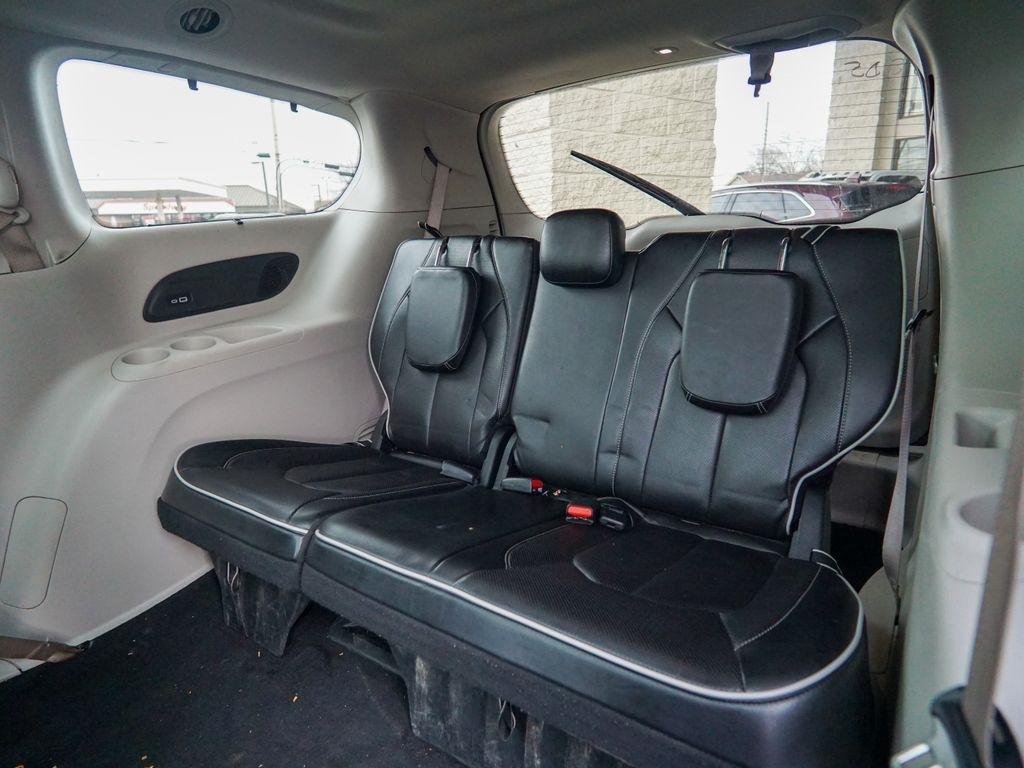 Chrysler Pacifica  2023