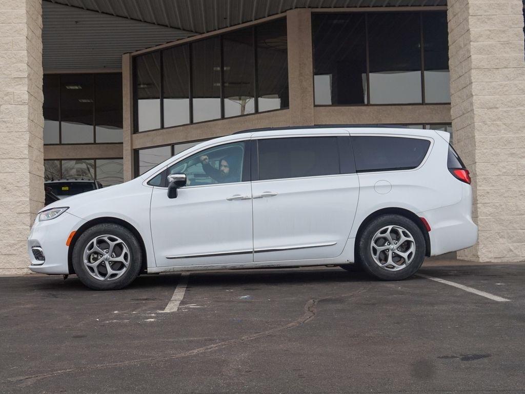 Chrysler Pacifica  2023