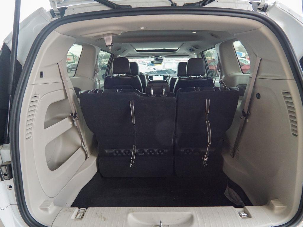 Chrysler Pacifica  2023