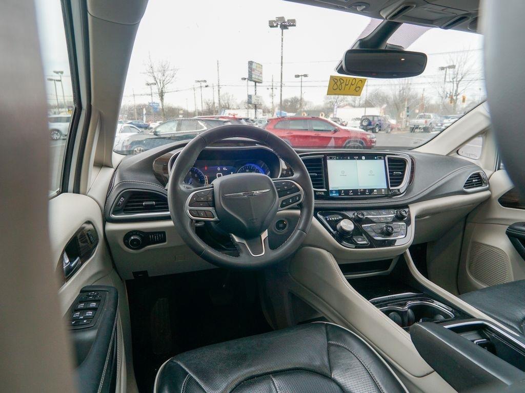 Chrysler Pacifica  2023