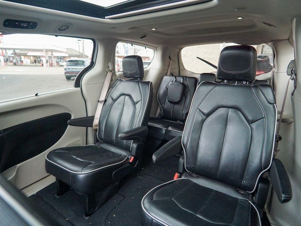 Chrysler Pacifica  2023