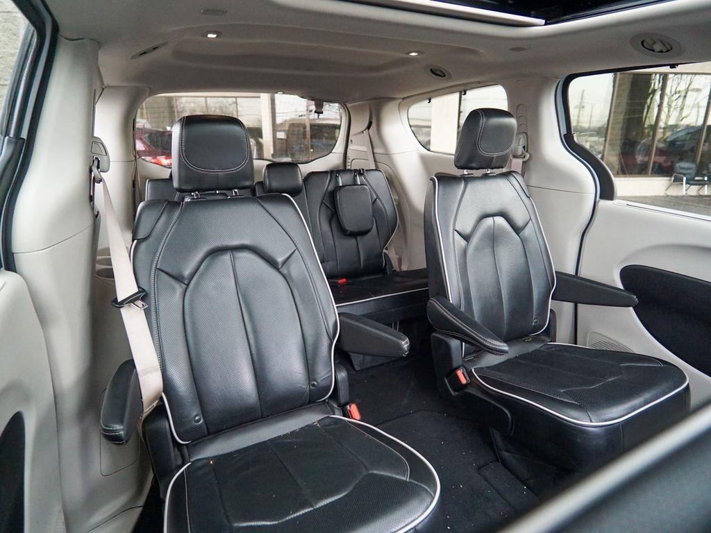 Chrysler Pacifica  2023