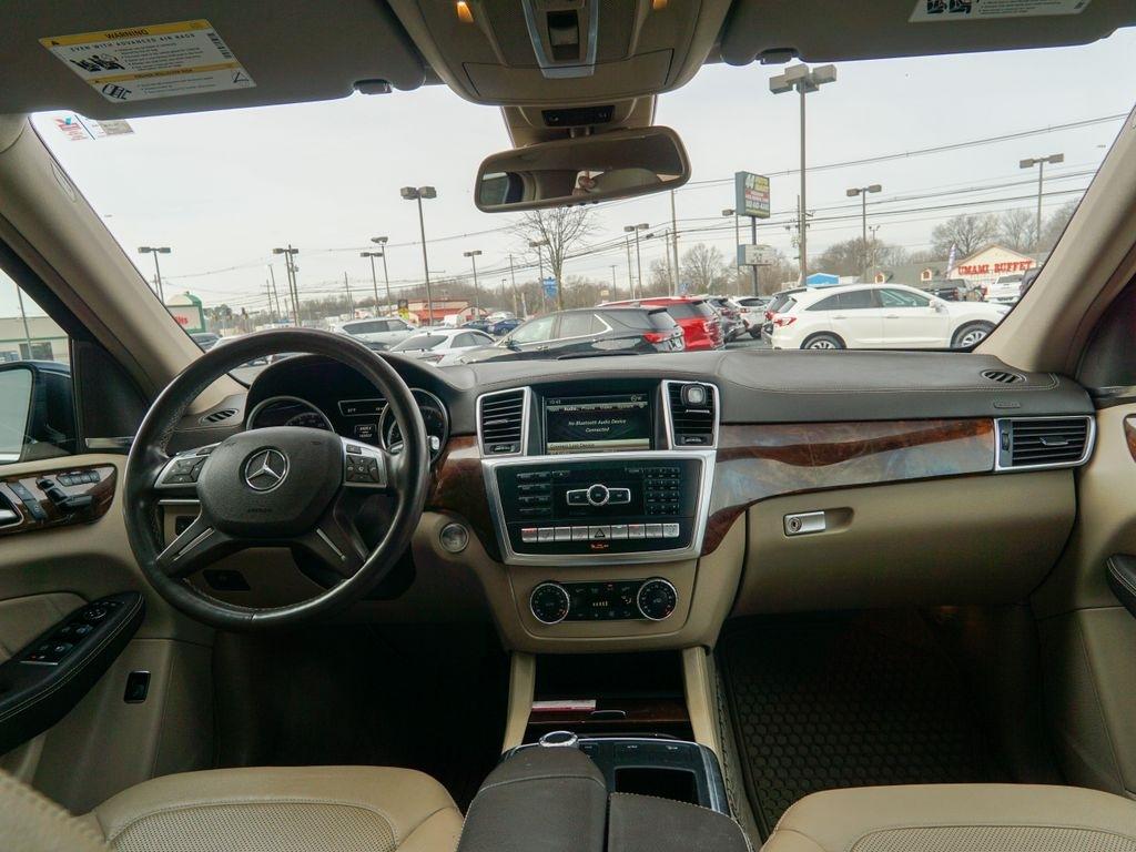 Mercedes-Benz GL-Class  2015