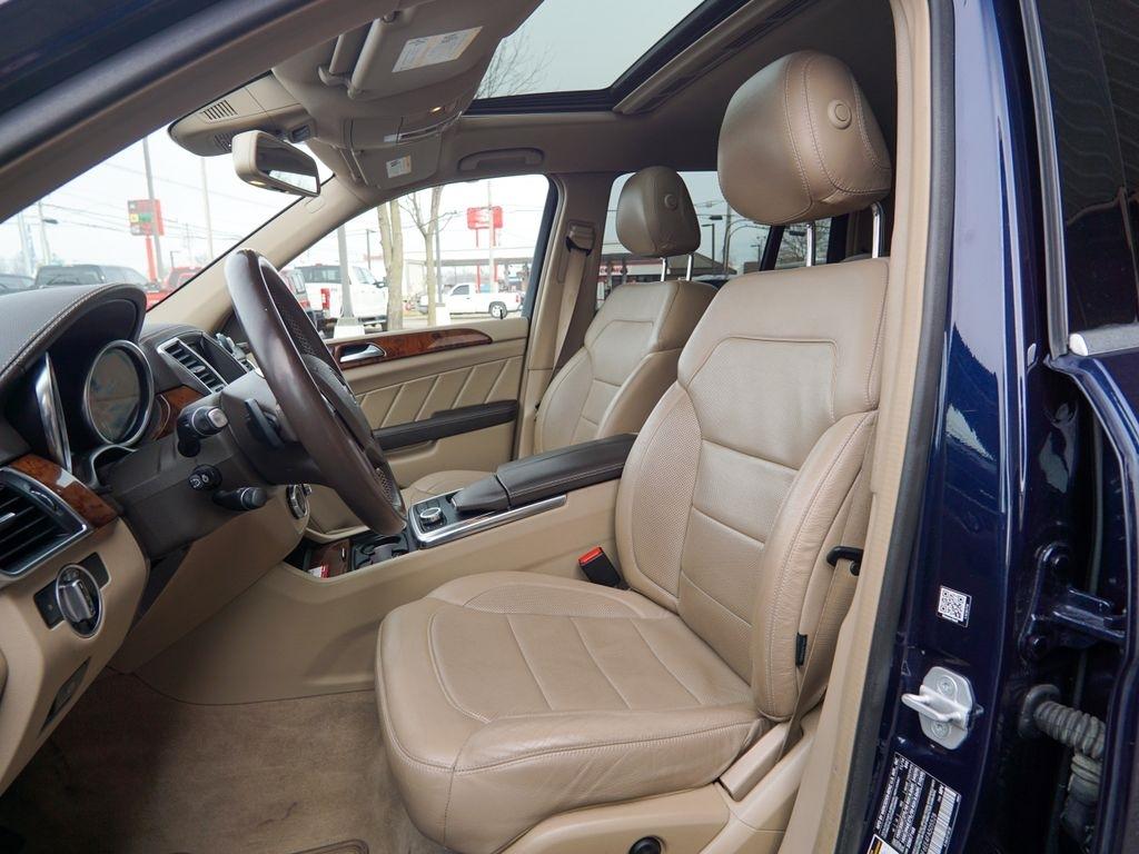 Mercedes-Benz GL-Class  2015