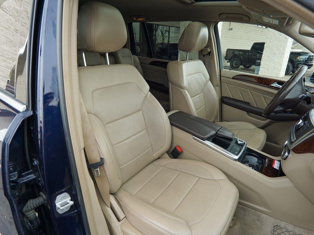 Mercedes-Benz GL-Class  2015