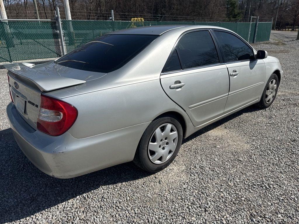 Toyota Camry  2002