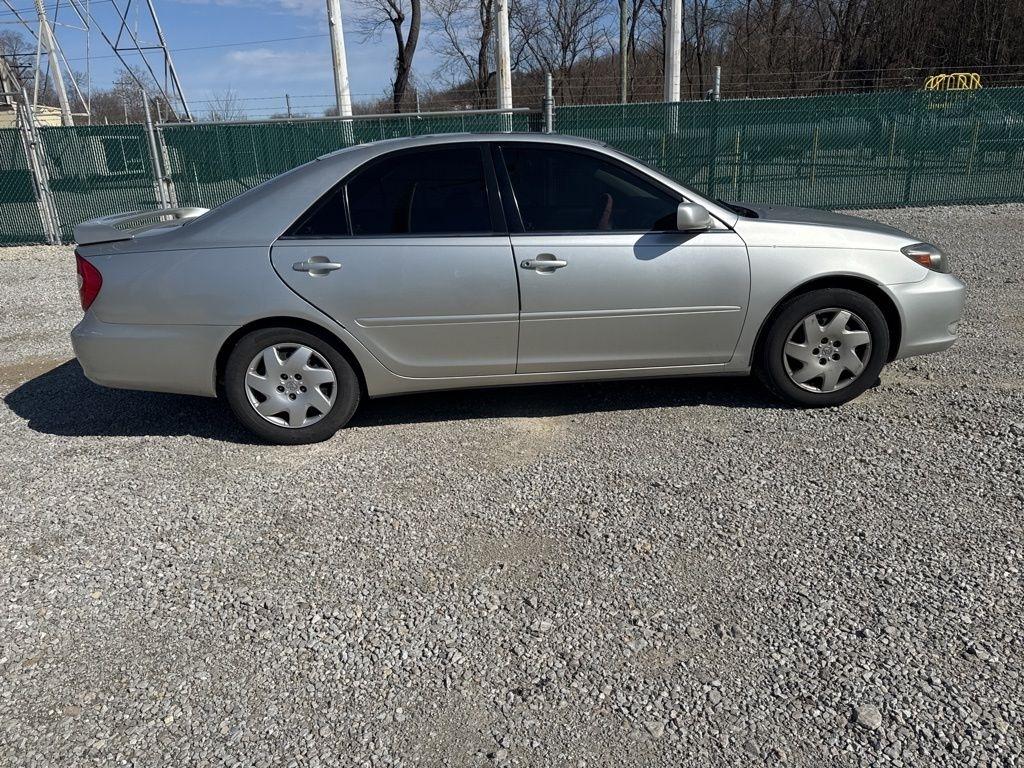 Toyota Camry  2002