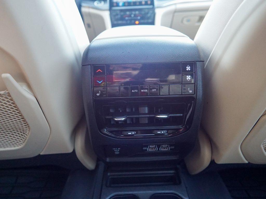 Jeep Grand Cherokee L  2023