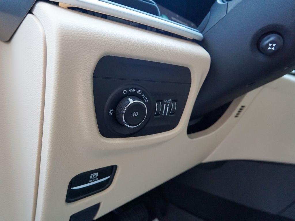 Jeep Grand Cherokee L  2023