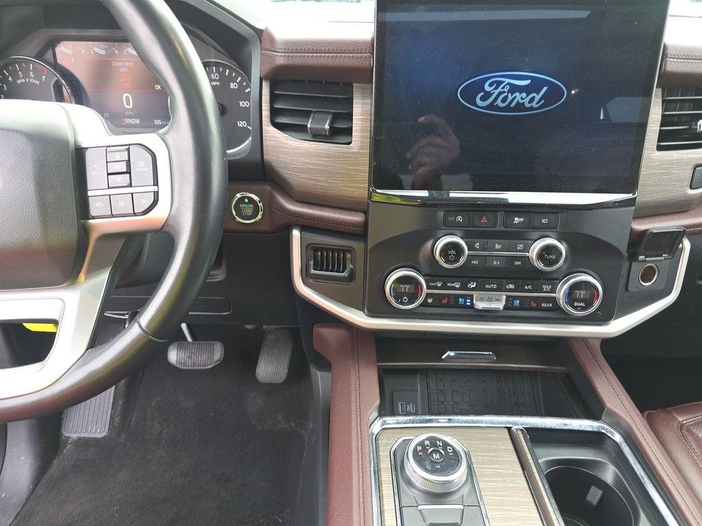 Ford Expedition Max  2024