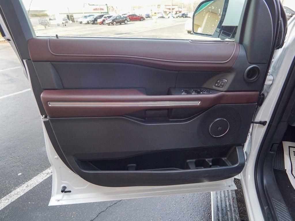 Ford Expedition Max  2024