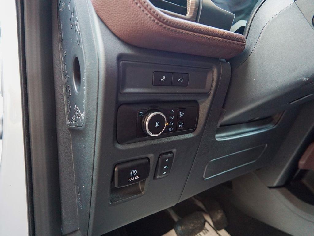 Ford Expedition Max  2024