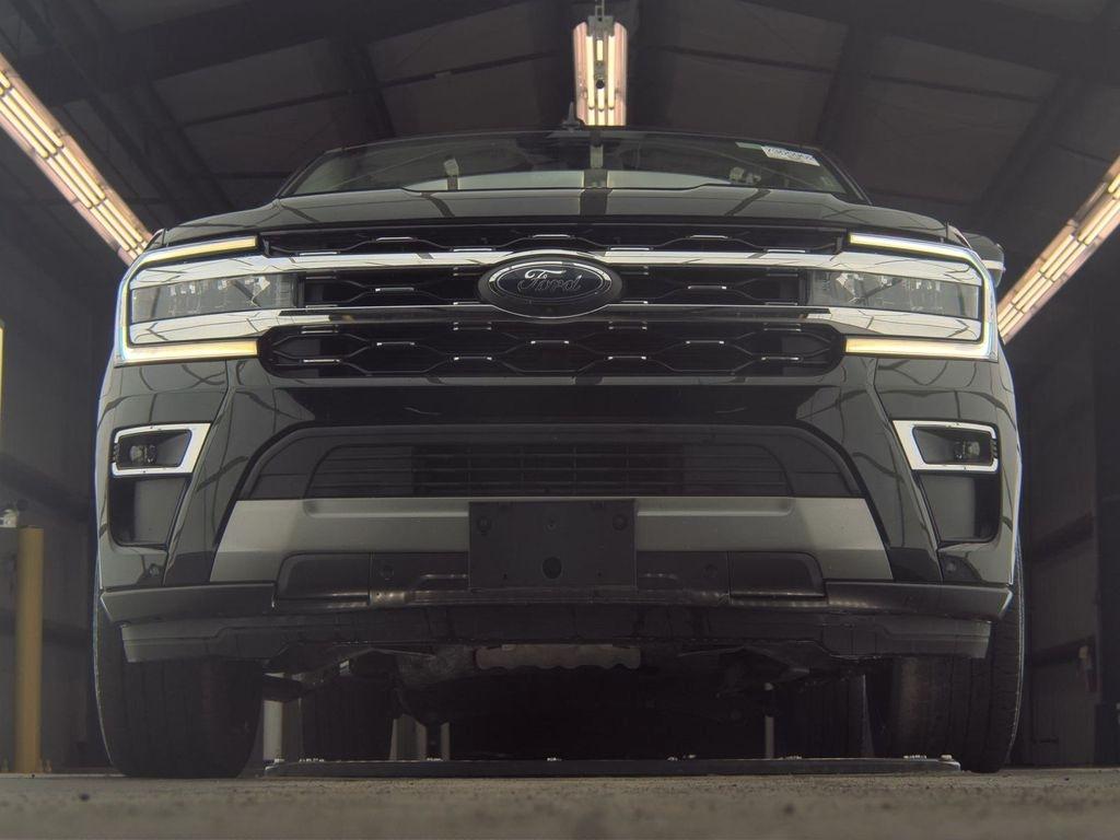 Ford Expedition Max Limited 2024