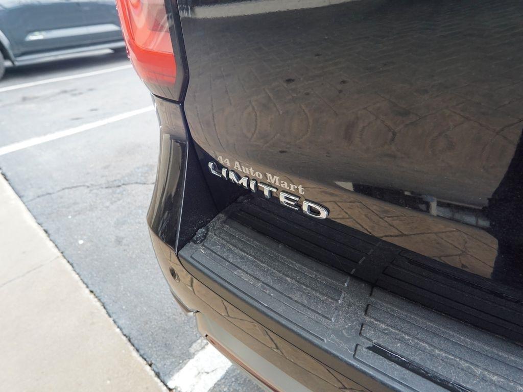 Ford Expedition Max  2024