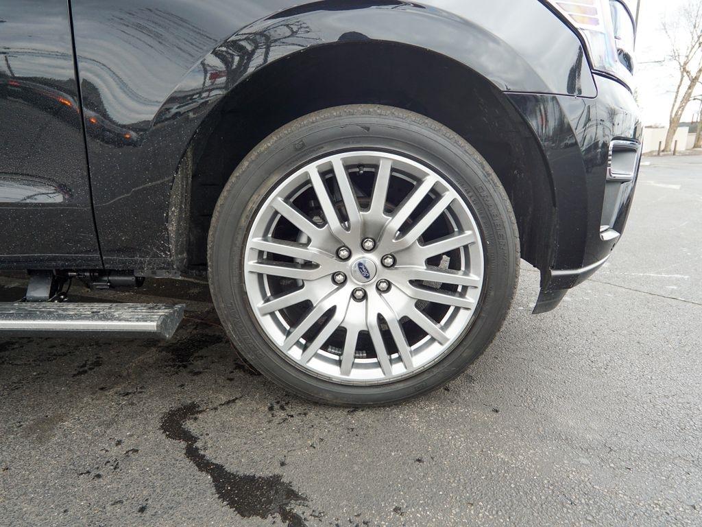 Ford Expedition Max  2024