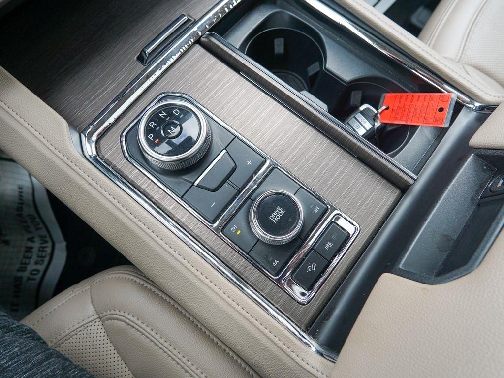 Ford Expedition Max  2024