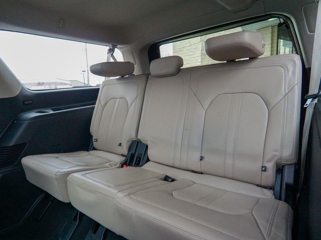 Ford Expedition Max  2024