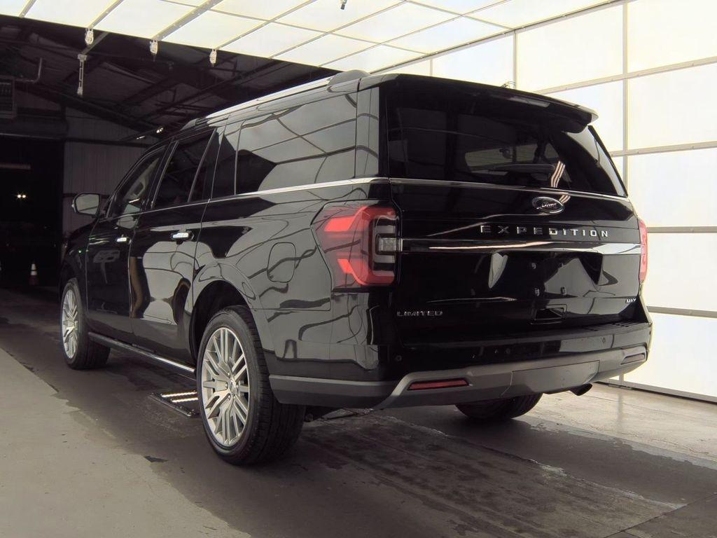 Lincoln Navigator L  2023