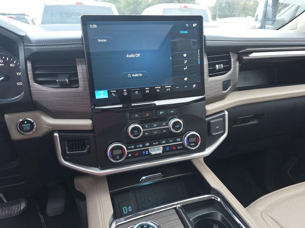 Lincoln Navigator L  2023