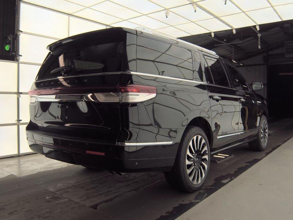 Lincoln Navigator L  2023