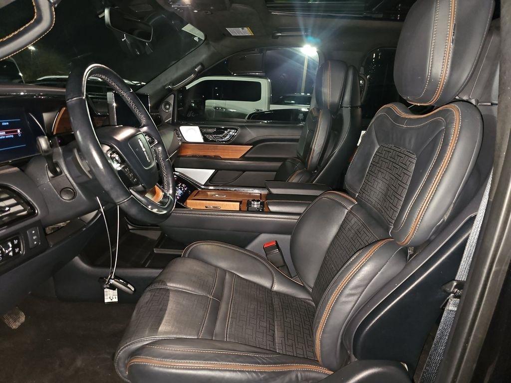 Lincoln Navigator L  2023