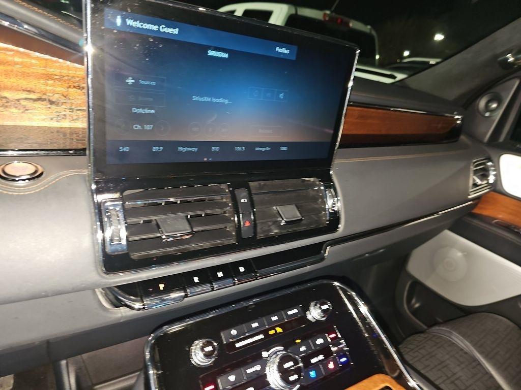 Lincoln Navigator L  2023