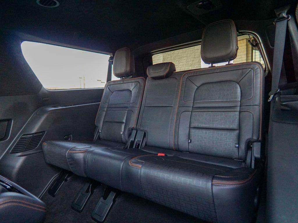 Lincoln Navigator L  2023