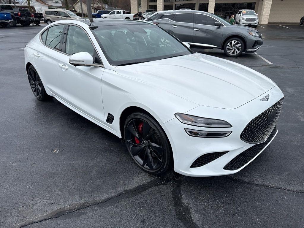Genesis G70  2023
