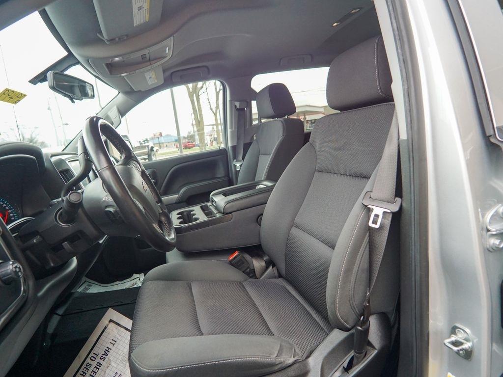 Chevrolet Silverado 1500  2018