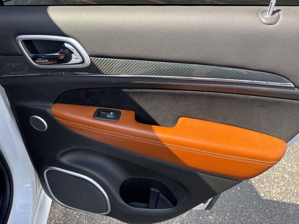 Jeep Grand Cherokee  2014