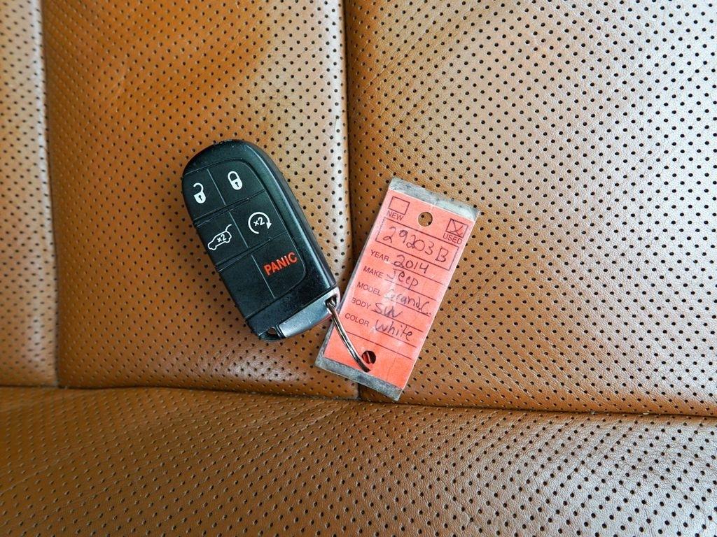 Jeep Grand Cherokee  2014