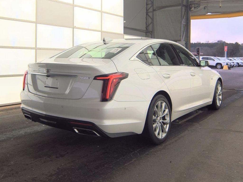 Cadillac CT5  2022