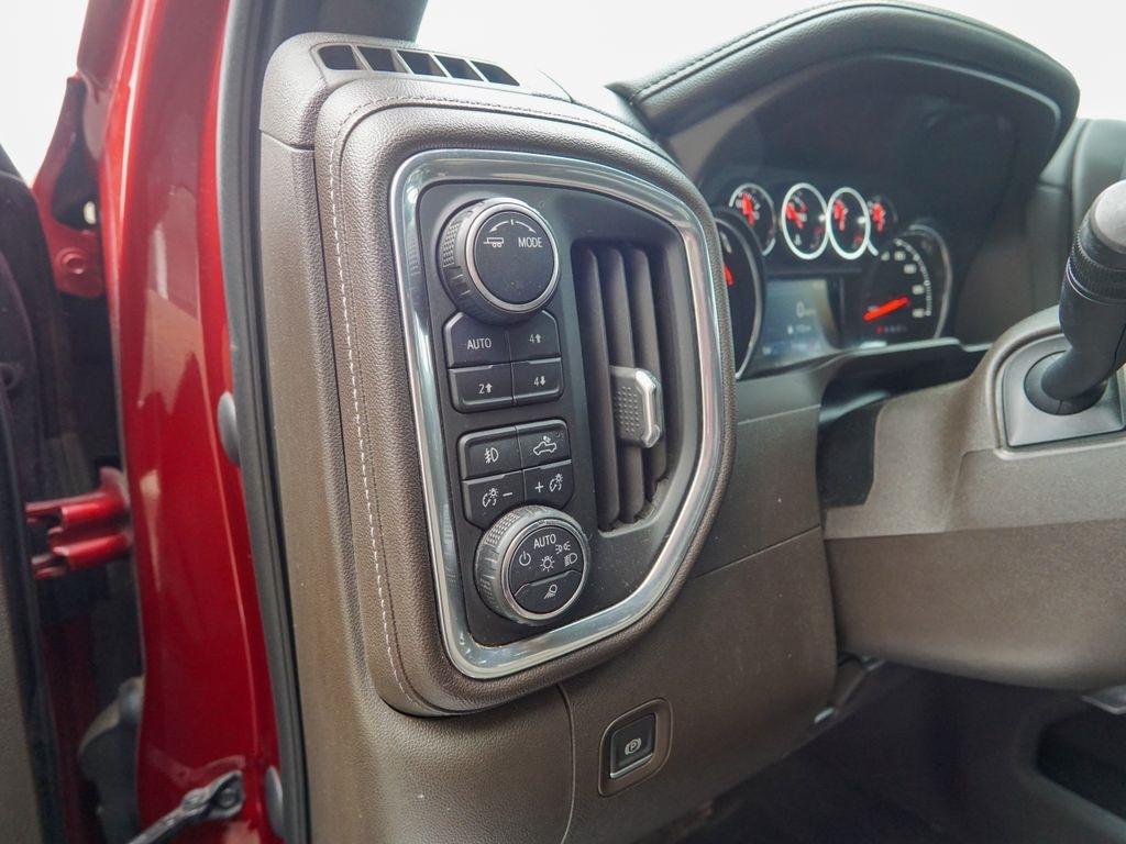 Chevrolet Silverado 1500  2021