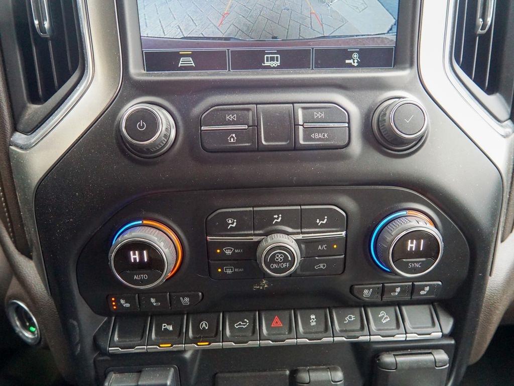 Chevrolet Silverado 1500  2021