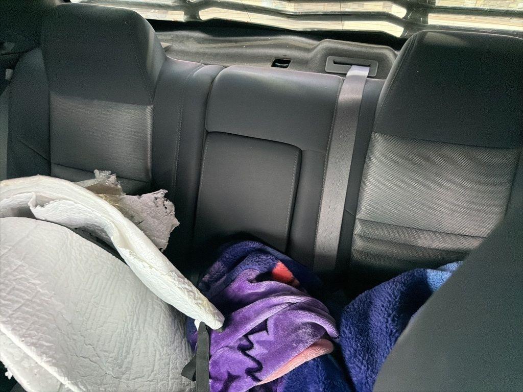 Dodge Challenger  2013