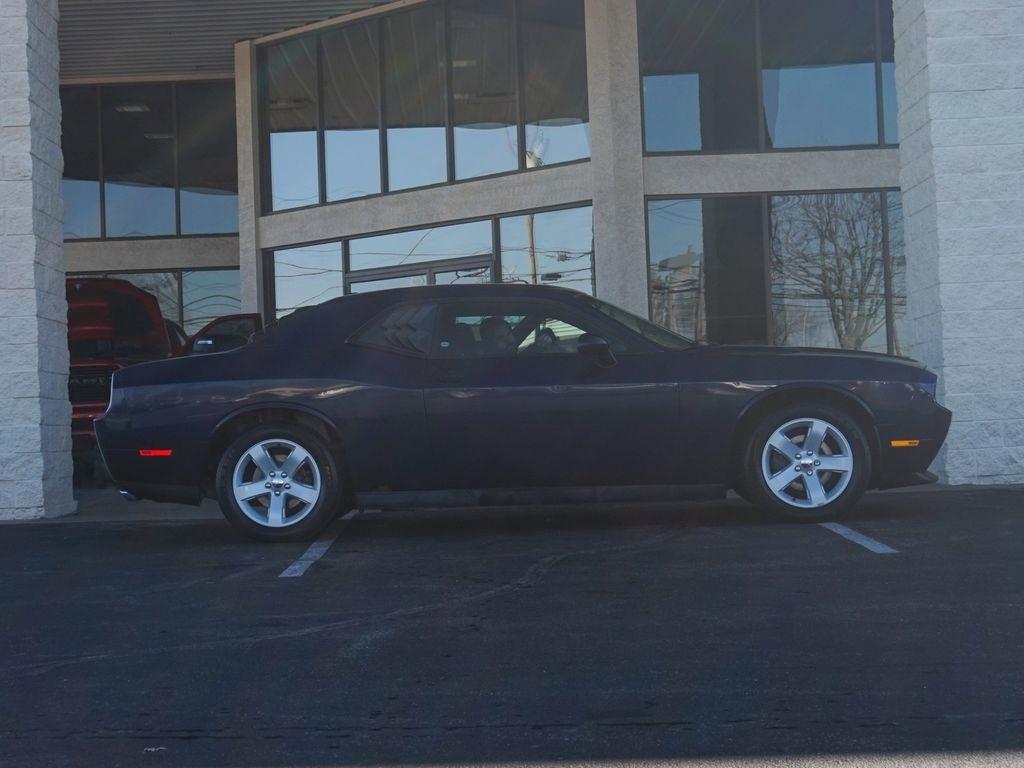 Dodge Challenger  2013