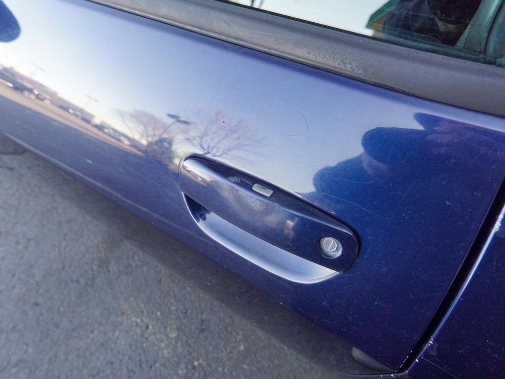 Dodge Challenger  2013