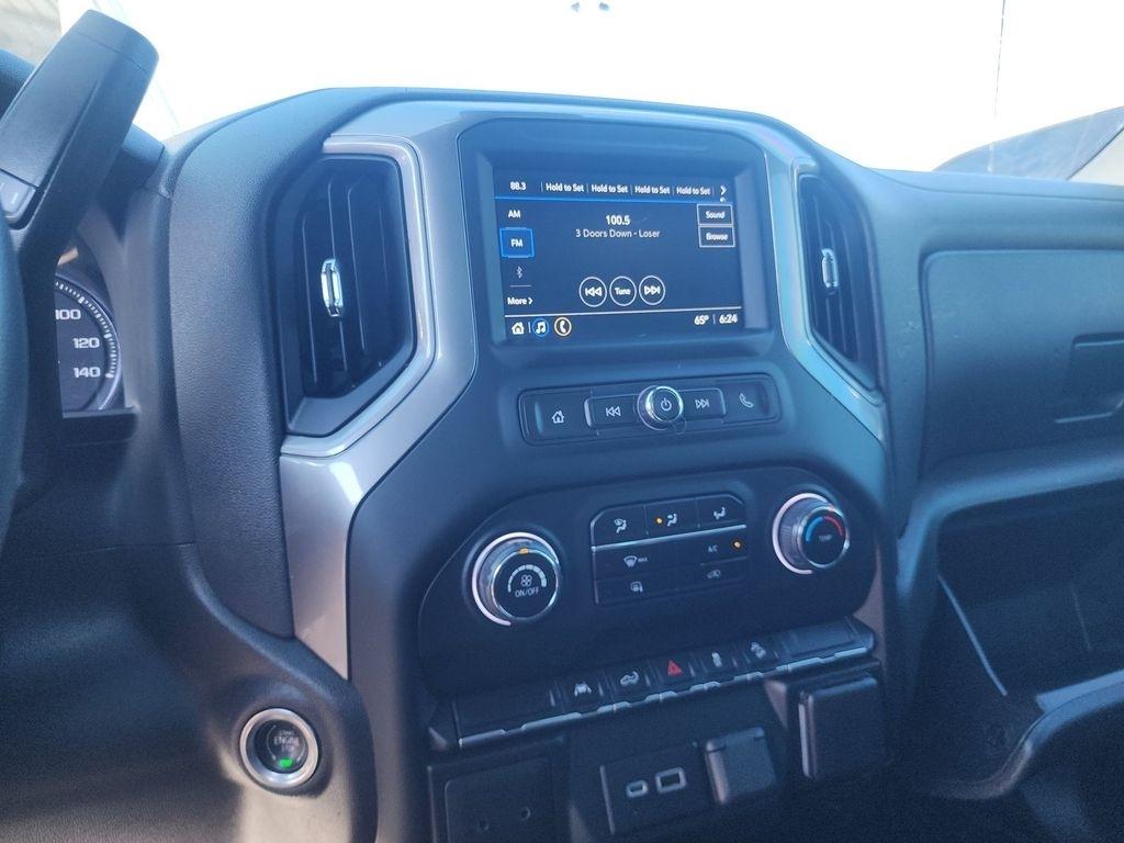 Chevrolet Silverado 1500  2023