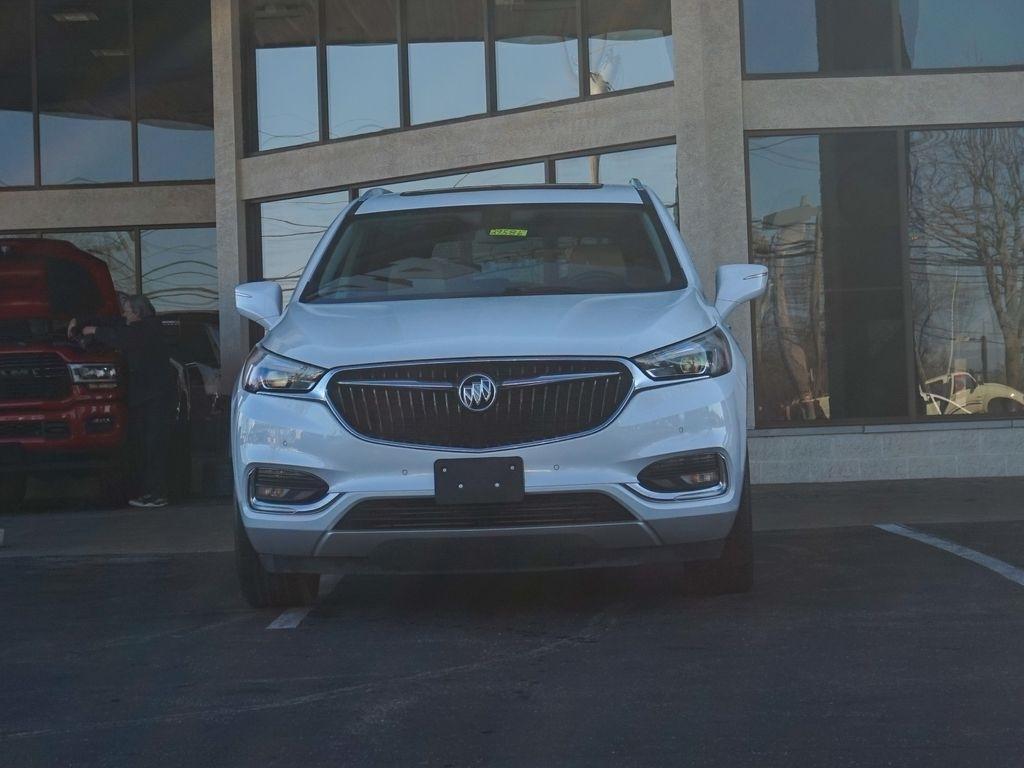 Buick Enclave  2018