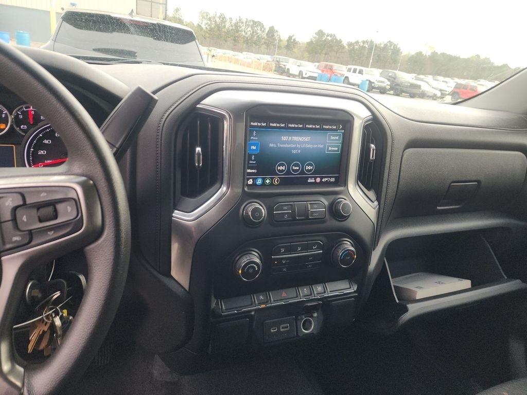 Chevrolet Silverado 1500  2020