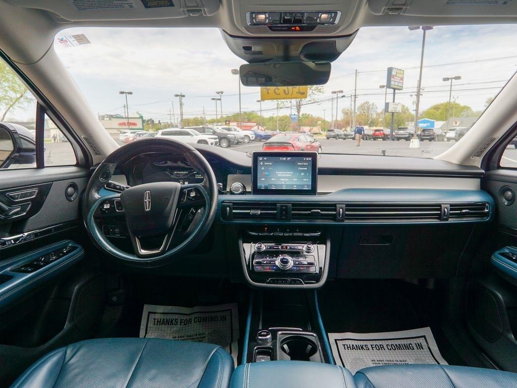 Lincoln Corsair  2021