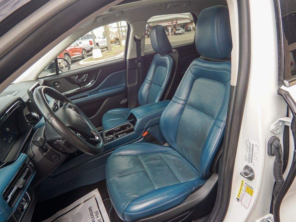 Lincoln Corsair  2021