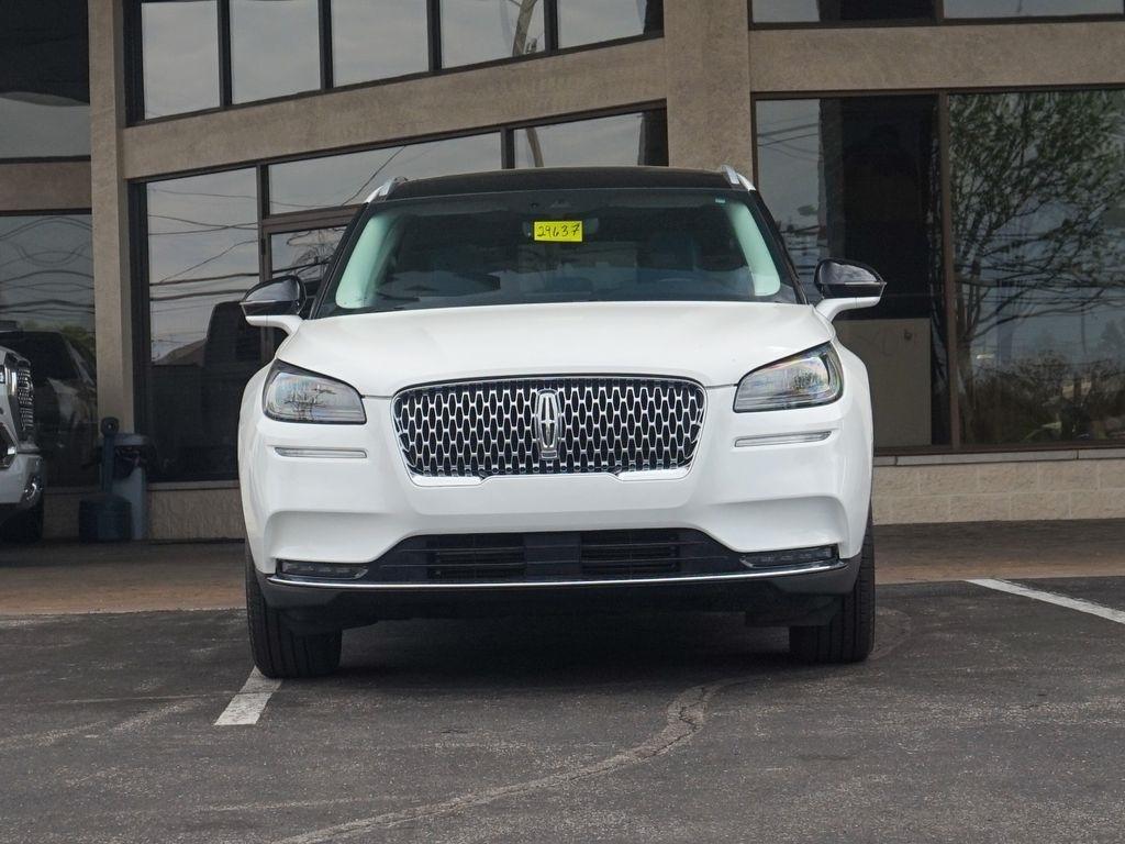 Lincoln Corsair  2021