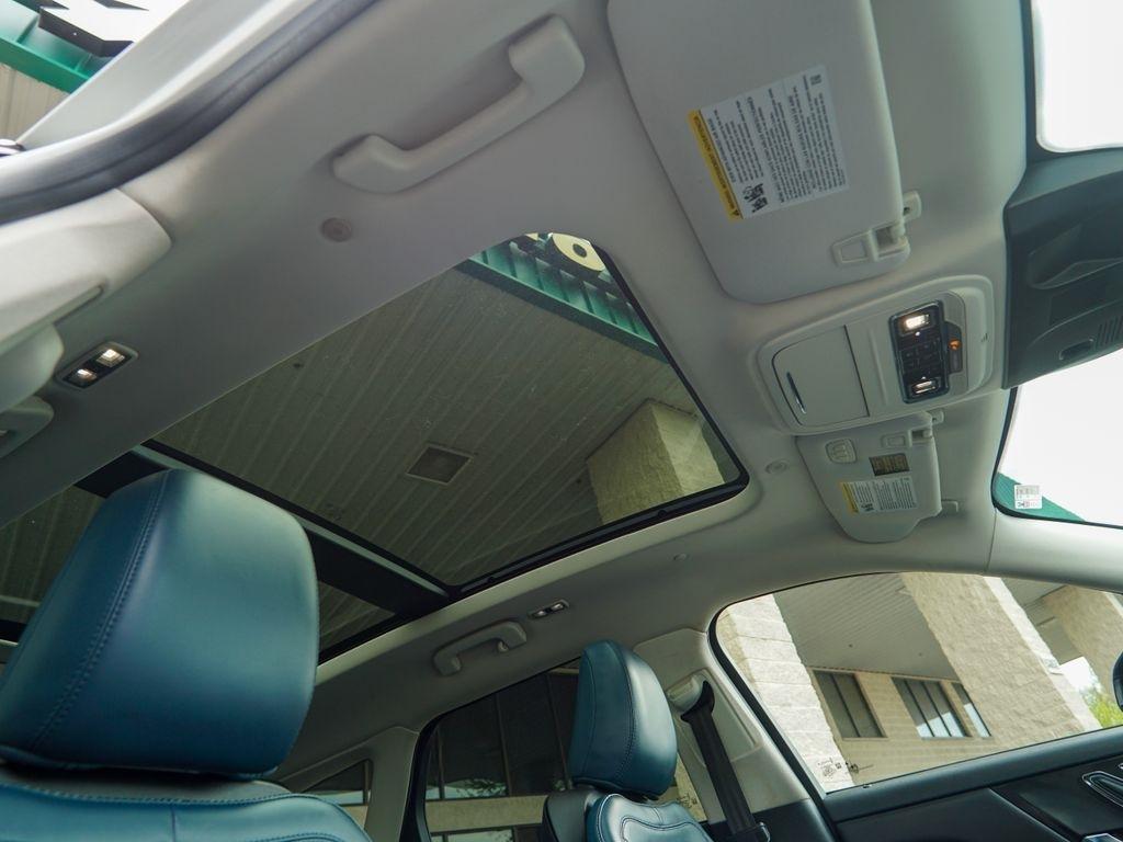 Lincoln Corsair  2021