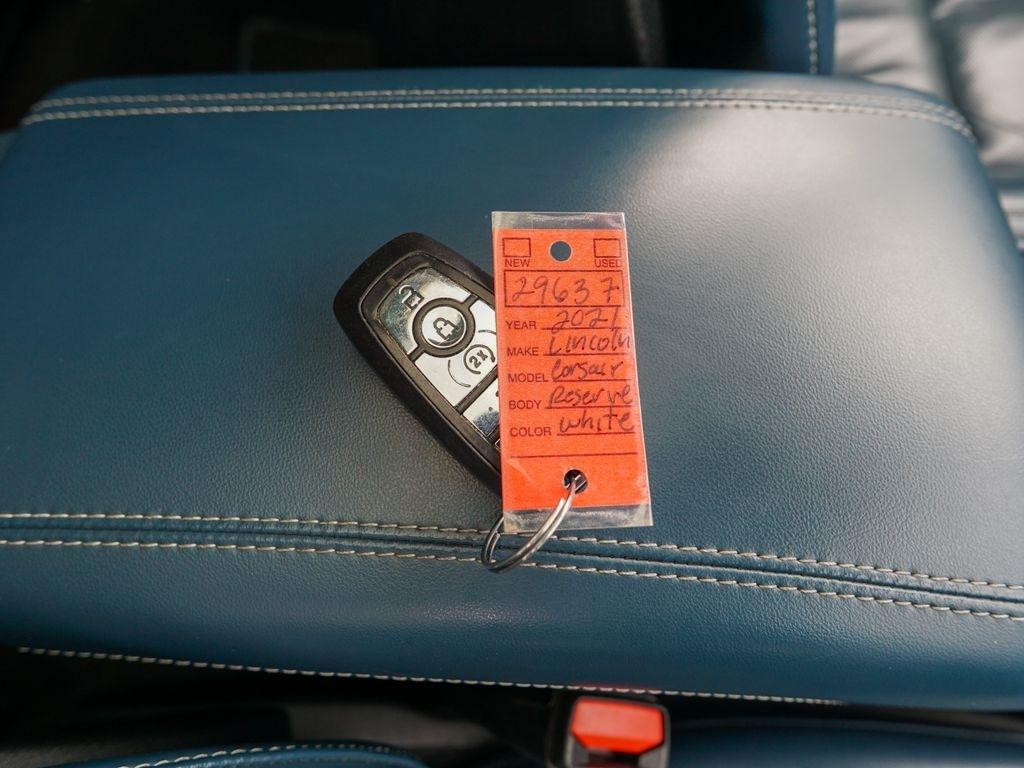 Lincoln Corsair  2021