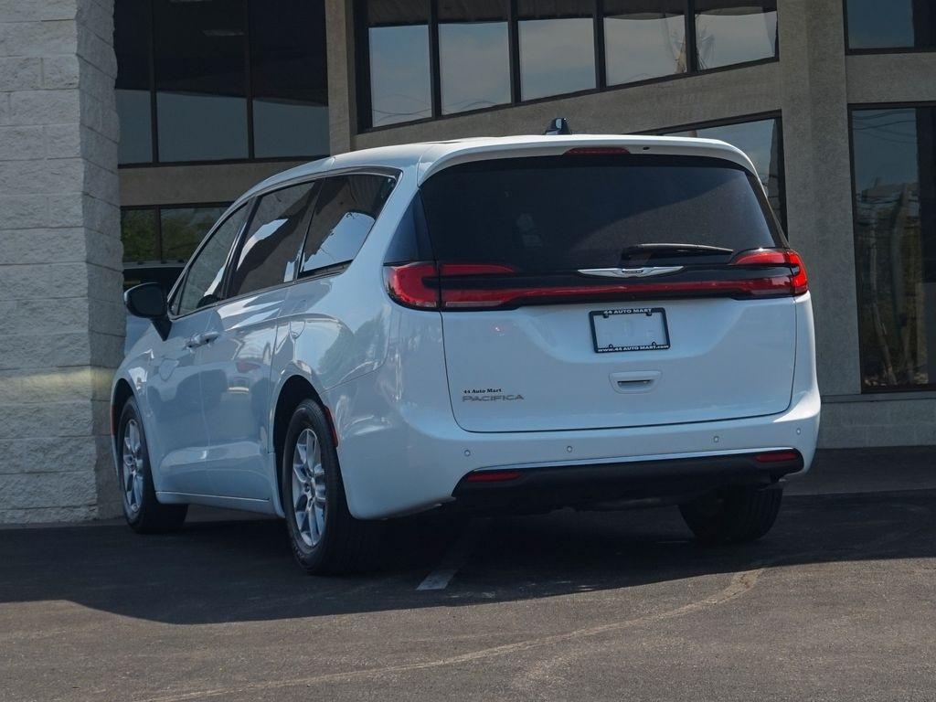 Chrysler Pacifica  2023