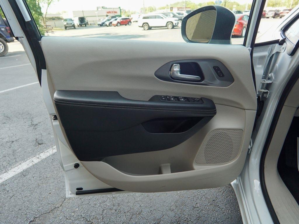 Chrysler Pacifica  2023